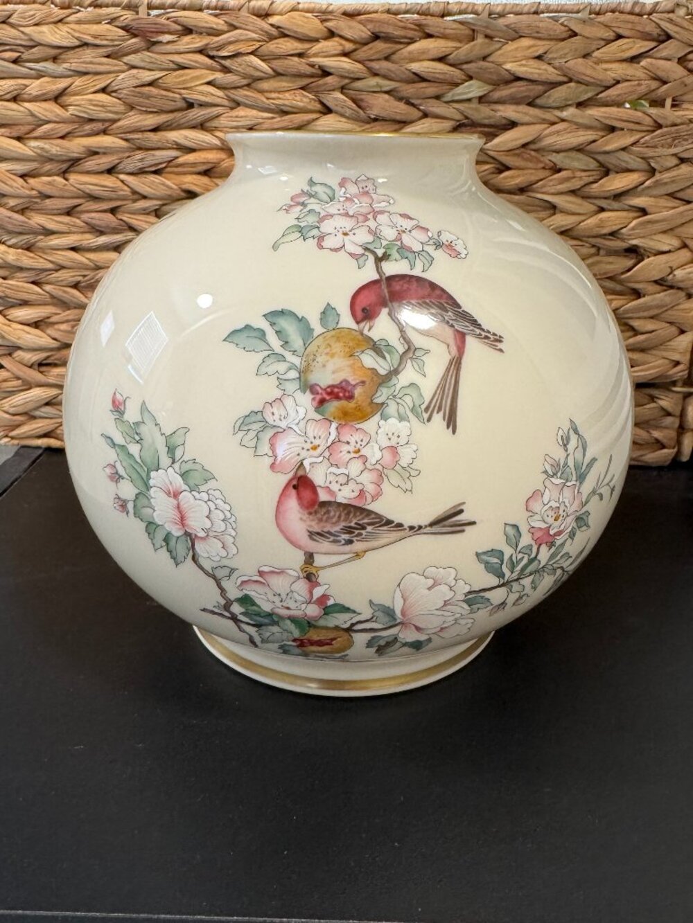 LENOX SERENADE FLORAL & BIRD PORCELAIN 7" VASE